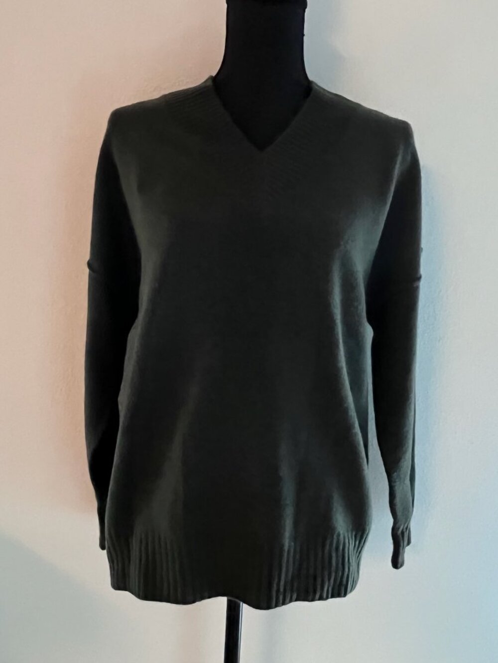 Dark Green V Neck Sweater Song of Style Long Sleeve Pullover Women XS